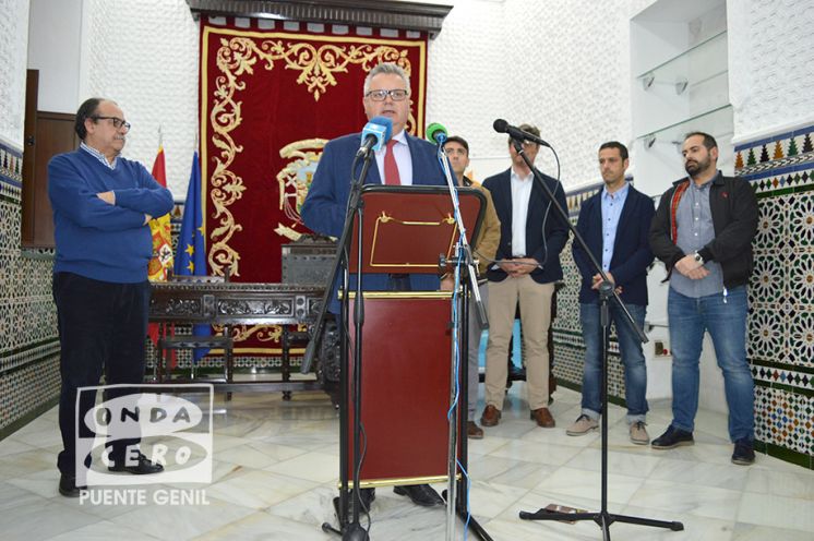 Comparecencia en el Ayuntamiento.