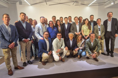 Juanma Moreno preside en Puente Genil el Consejo de Alcaldes del PP de Córdoba