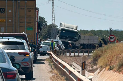 Una persona fallecida en un nuevo accidente de tráfico en la A318 a su paso por Puente Genil